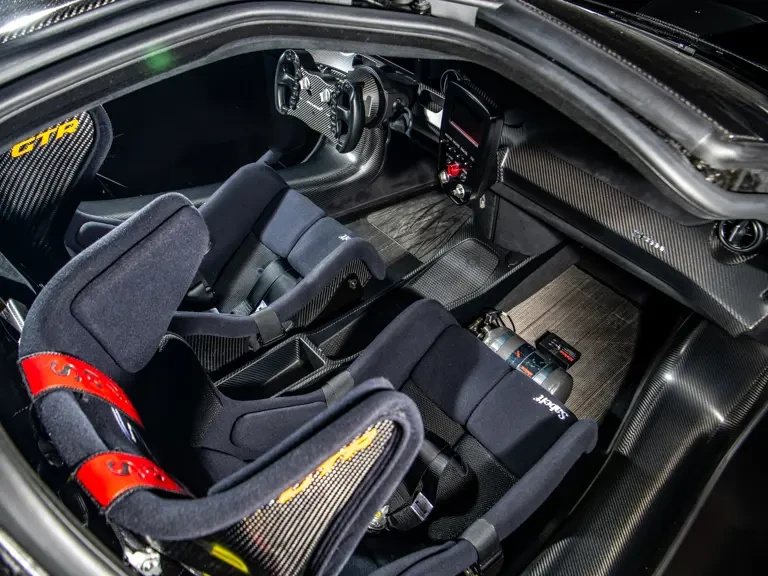 2020 McLaren Senna - Image 25 of 31