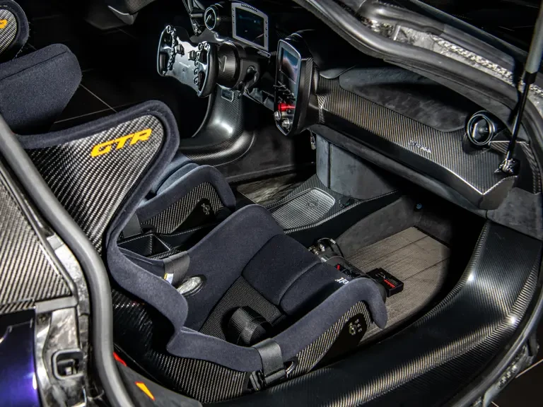 2020 McLaren Senna - Image 13 of 31