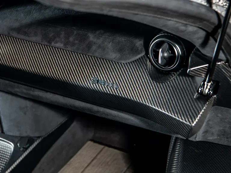 2020 McLaren Senna - Image 22 of 31