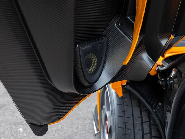 2020 McLaren Senna - Image 21 of 31
