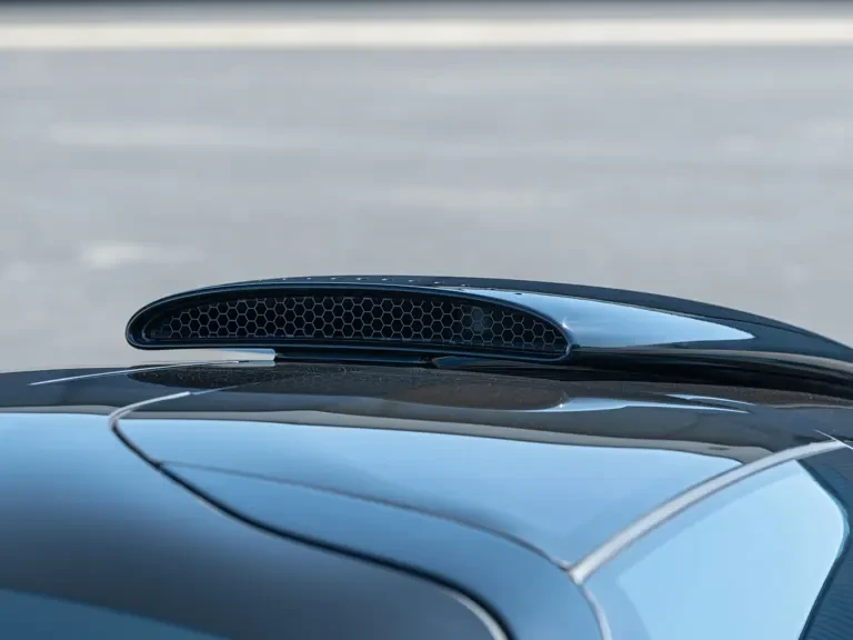 2020 McLaren Speedtail - Image 18 of 31
