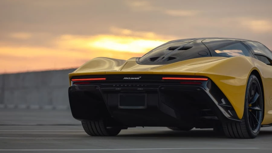 2020 McLaren Speedtail - Image 23 of 31
