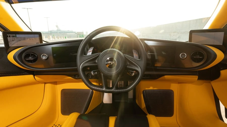 2020 McLaren Speedtail - Image 27 of 31