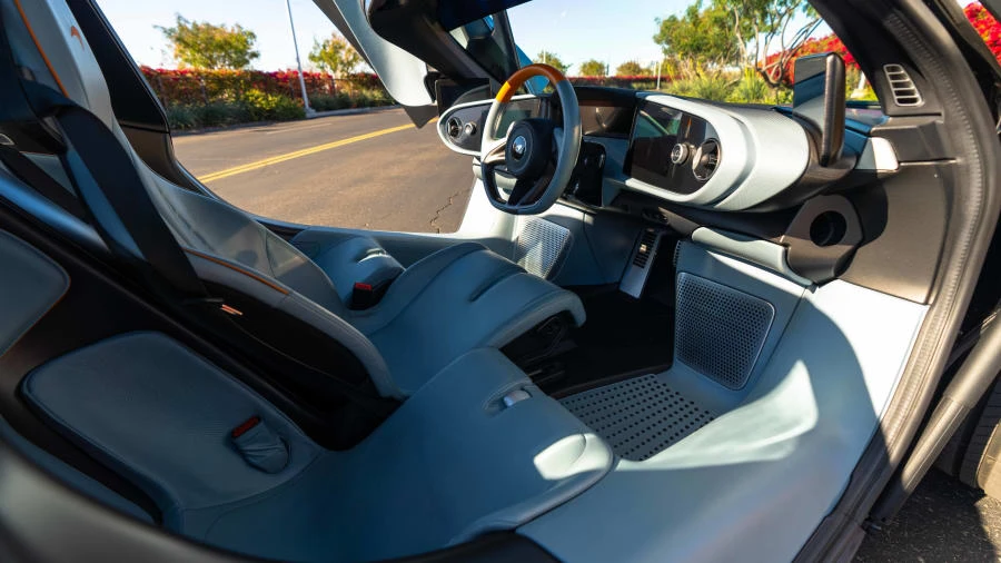2020 McLaren Speedtail - Image 27 of 31