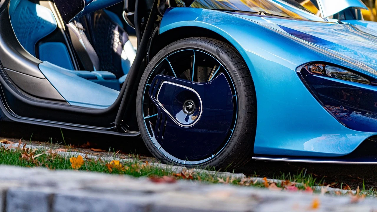2020 McLaren Speedtail - Image 12 of 31