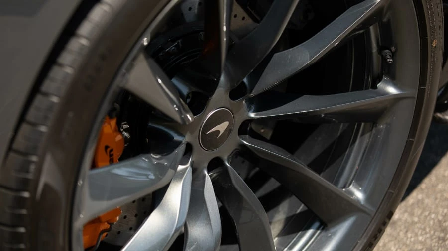 2020 McLaren Speedtail - Image 11 of 31