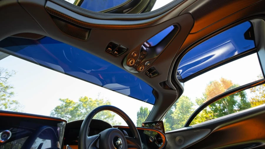 2020 McLaren Speedtail - Image 30 of 31