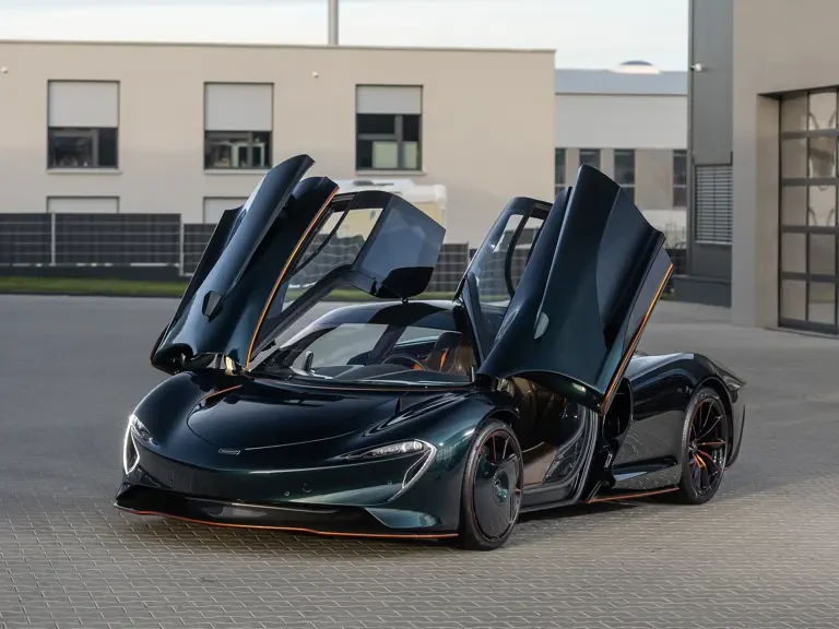2020 McLaren Speedtail - Image 30 of 31