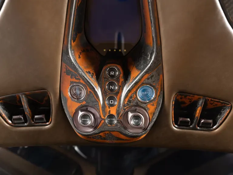 2020 McLaren Speedtail - Image 23 of 31