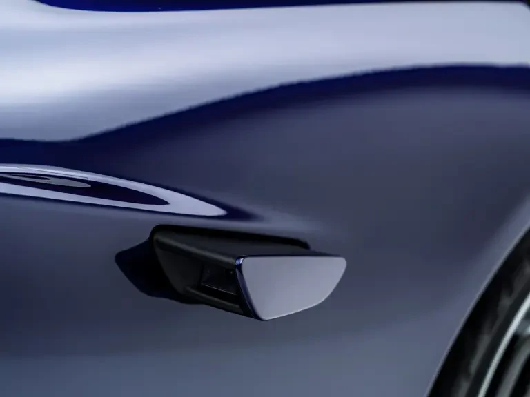 2020 McLaren Speedtail - Image 17 of 31