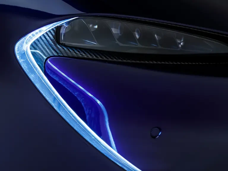 2020 McLaren Speedtail - Image 27 of 31