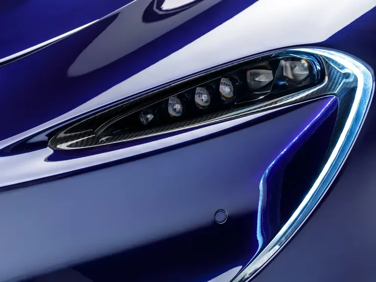 2020 McLaren Speedtail - Image 27 of 31