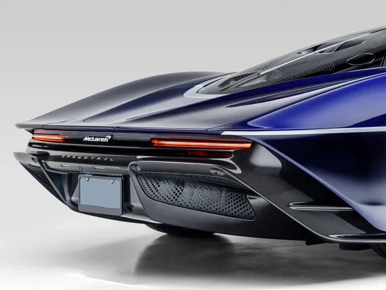 2020 McLaren Speedtail - Image 12 of 31