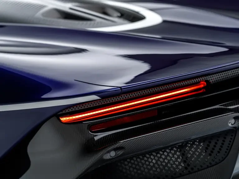 2020 McLaren Speedtail - Image 14 of 31