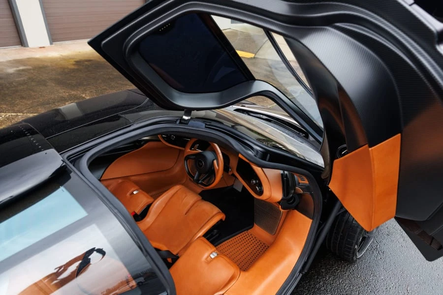 2020 McLaren Speedtail - Image 31 of 31