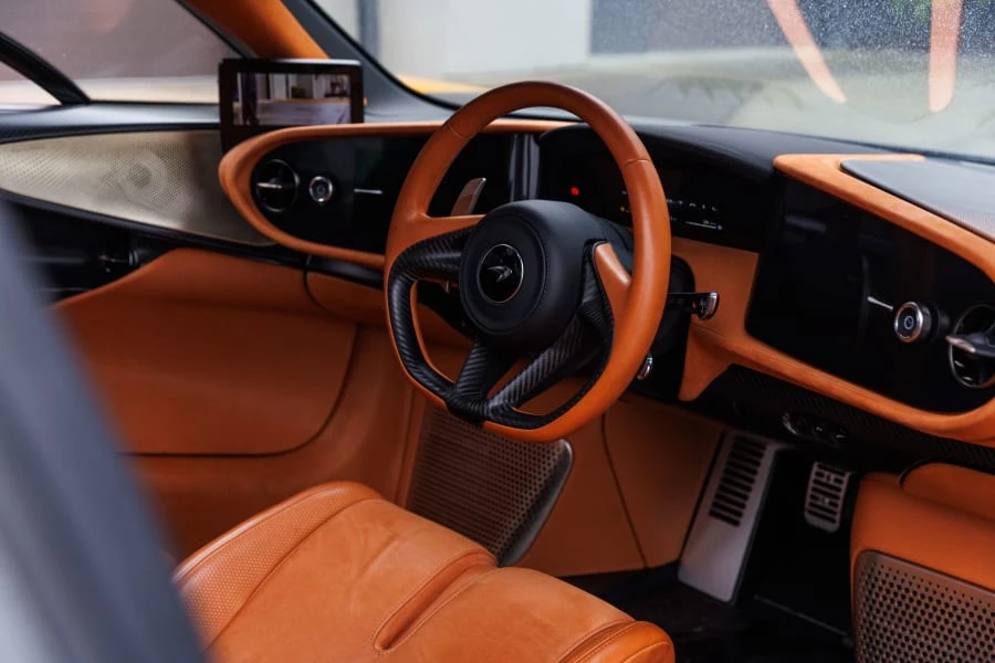 2020 McLaren Speedtail - Image 27 of 31
