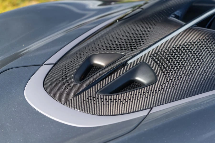 2020 McLaren Speedtail - Image 16 of 31
