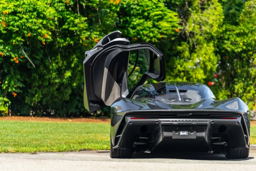 2020 McLaren Speedtail - Image 25 of 31