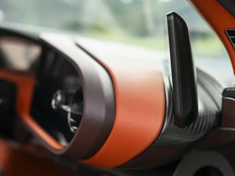 2020 McLaren Speedtail - Image 28 of 31