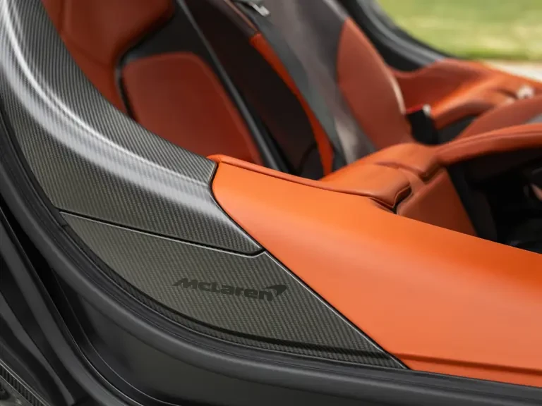 2020 McLaren Speedtail - Image 24 of 31