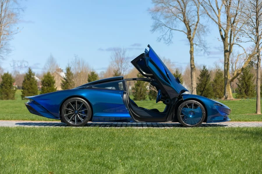 2020 McLaren Speedtail - Image 18 of 31
