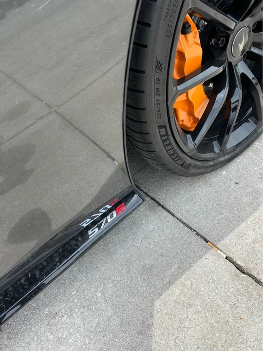 2020 McLaren 570S - Image 2 of 5
