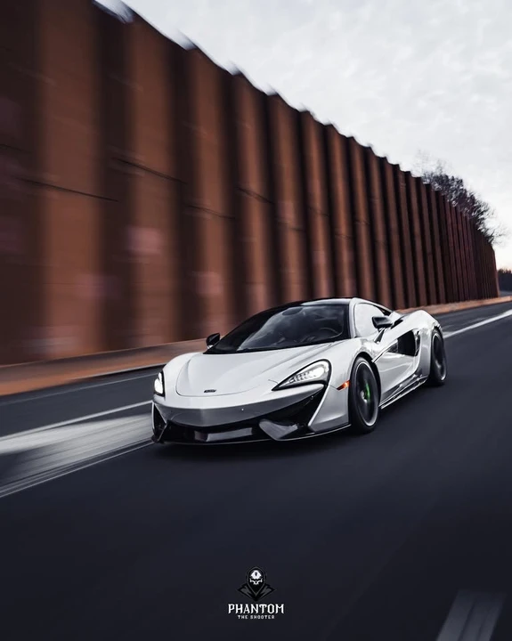 2020 McLaren 570S - Image 4 of 5