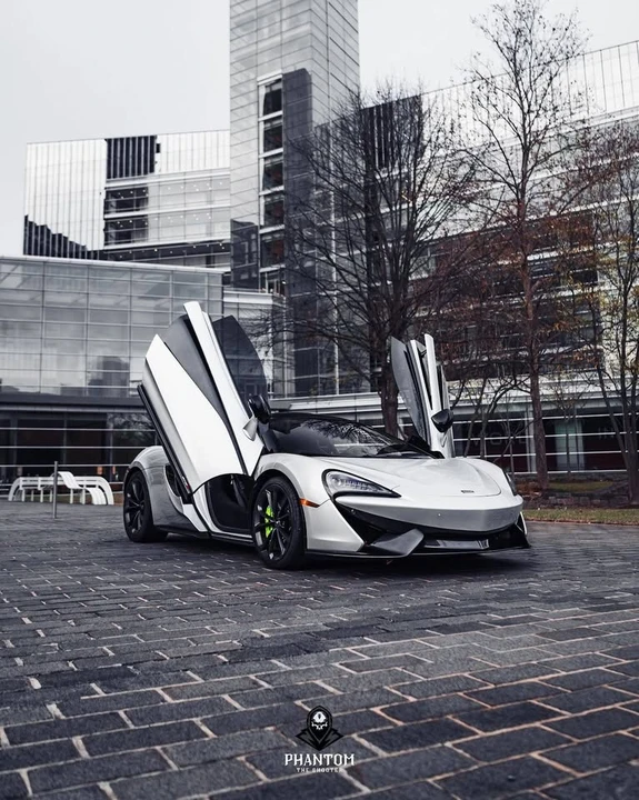 2020 McLaren 570S - Image 5 of 5