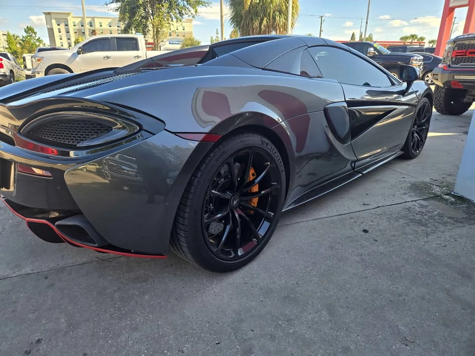 2020 McLaren 570S Spider - Image 6 of 11
