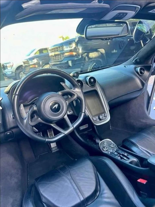 2020 McLaren 570S Spider - Image 10 of 11