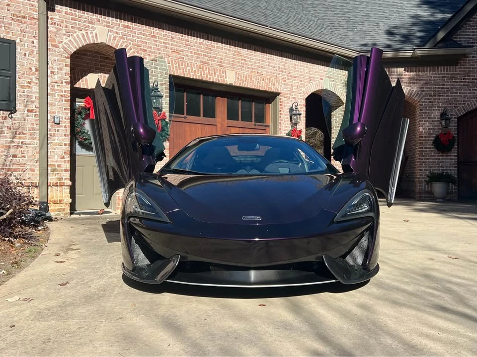 2020 McLaren 570GT - Image 16 of 20