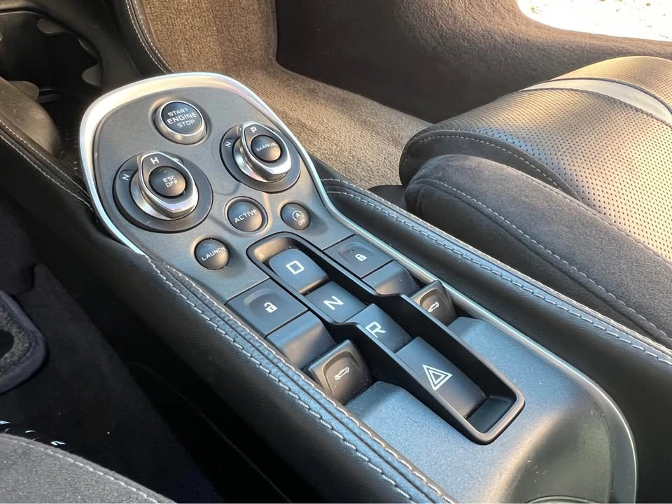 2020 McLaren 570GT - Image 13 of 20