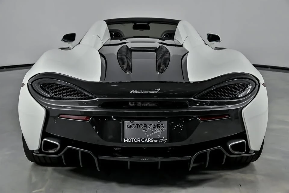 2020 McLaren 570S - Image 11 of 20