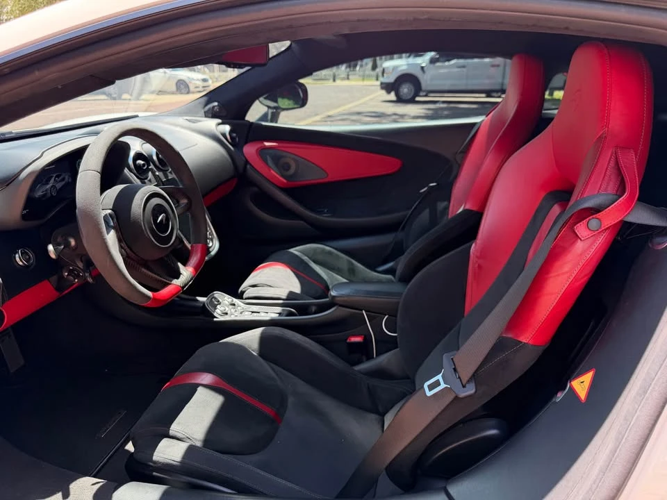 2020 McLaren 570S - Image 6 of 10