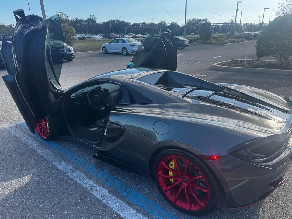 2020 McLaren 570S Spider - Image 6 of 11