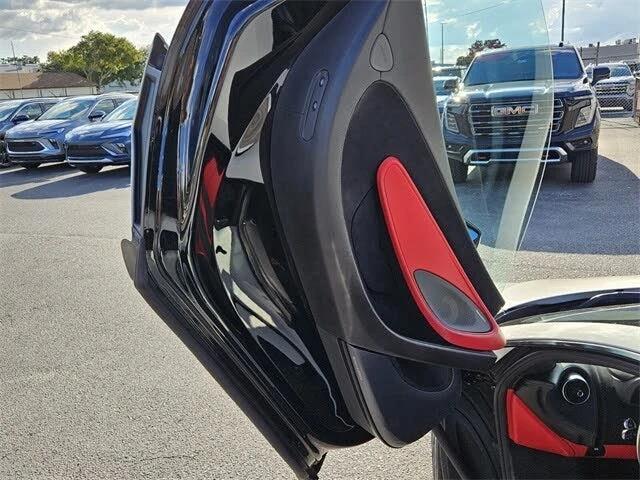2020 McLaren 570S - Image 10 of 19