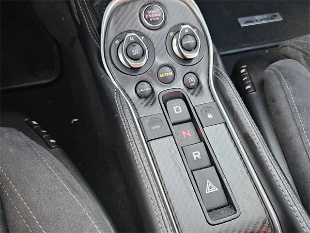 2020 McLaren 570S - Image 16 of 19