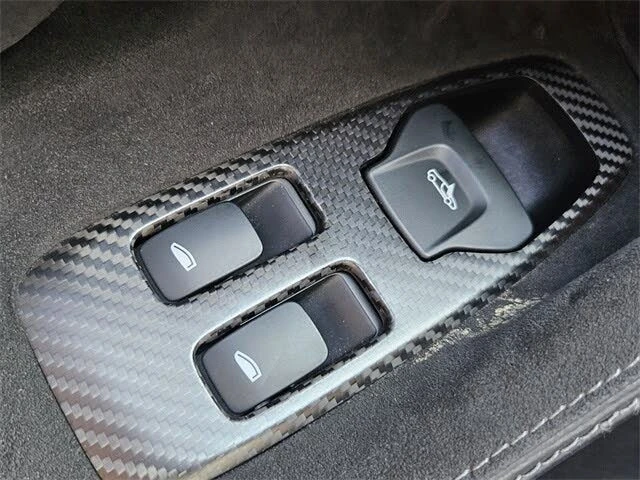 2020 McLaren 570S - Image 15 of 19