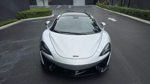 2020 McLaren 570S Spider - Image 5 of 12