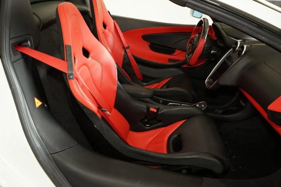 2020 McLaren 600LT - Image 12 of 20