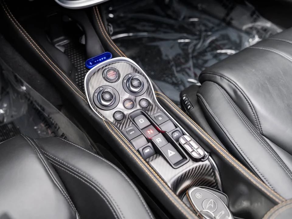 2020 McLaren 600LT Spider - Image 9 of 20