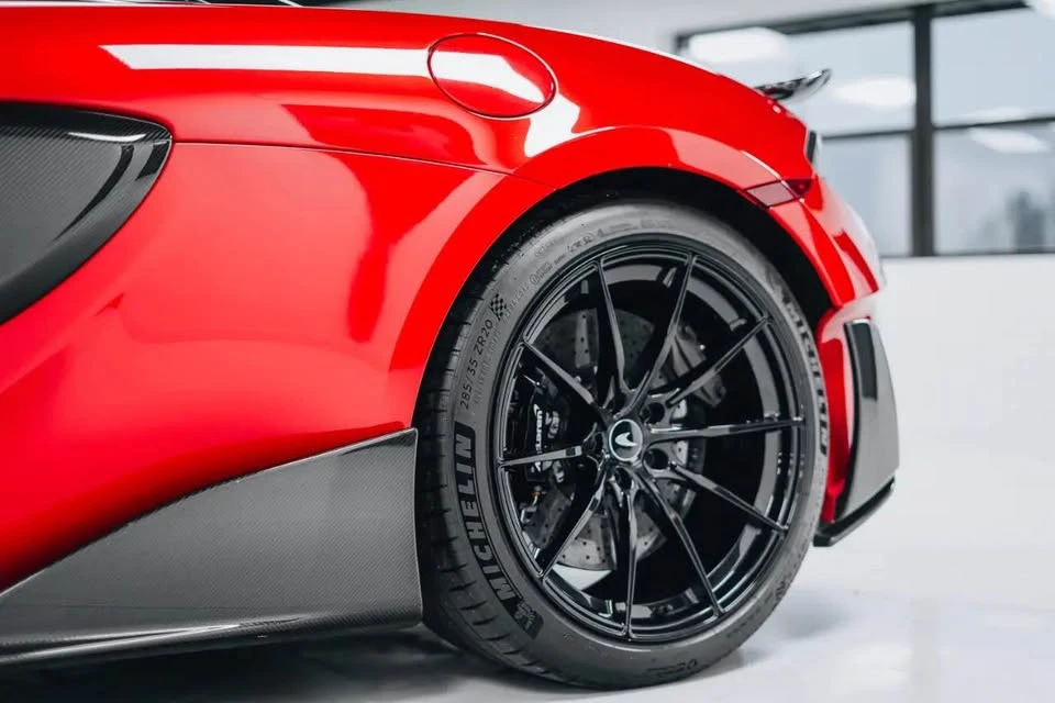 2020 McLaren 600LT - Image 11 of 19