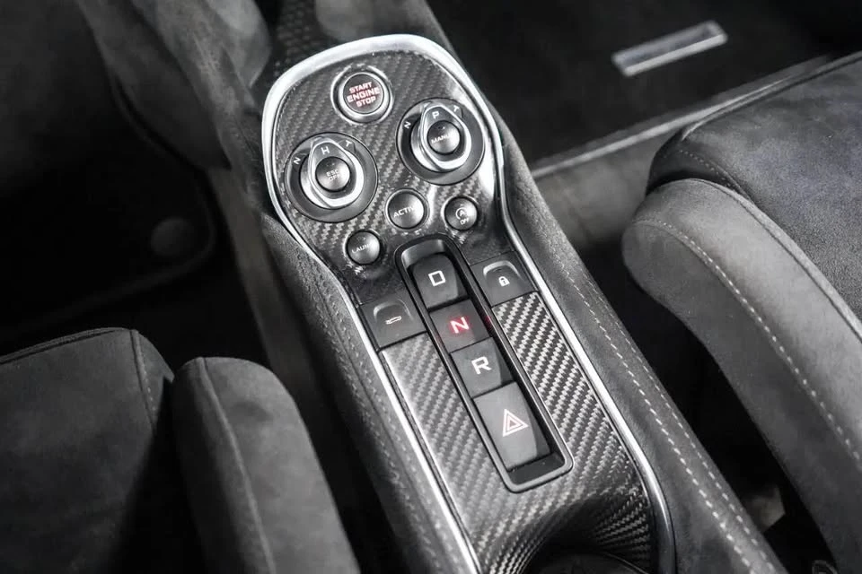2020 McLaren 600LT - Image 17 of 19