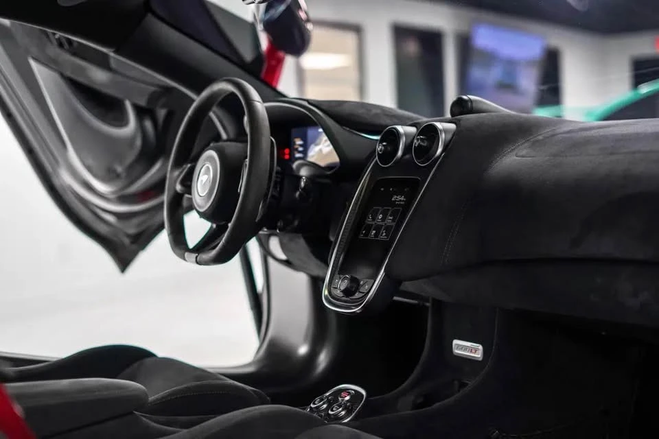 2020 McLaren 600LT - Image 12 of 19