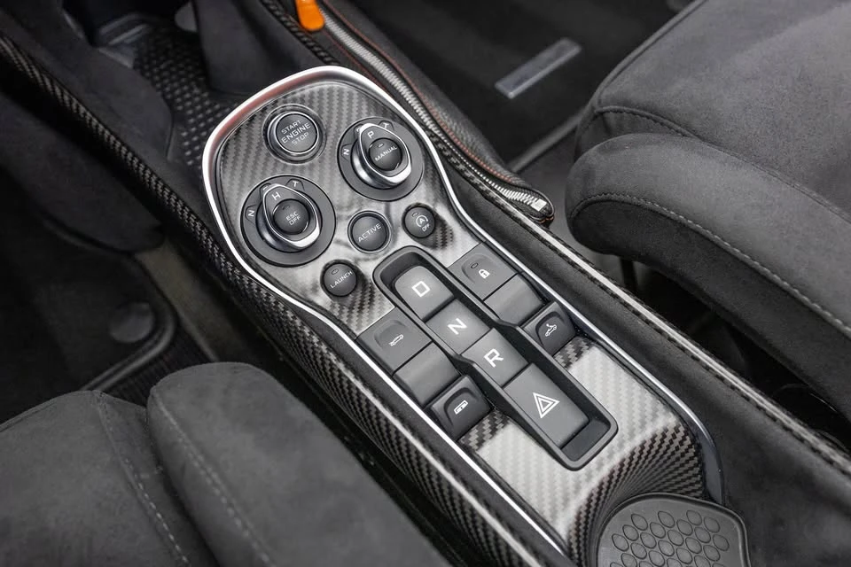 2020 McLaren 600LT - Image 16 of 19