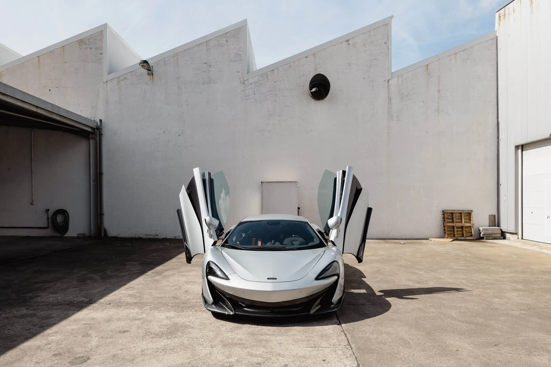 2019 McLaren 600LT - Image 29 of 31
