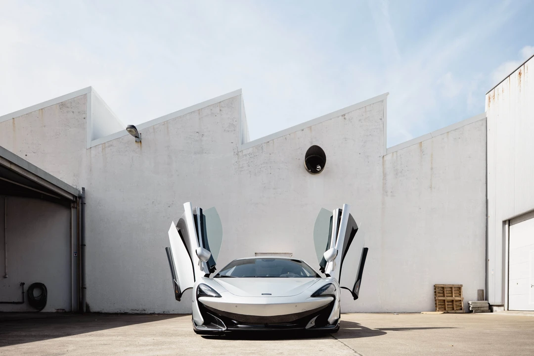 2019 McLaren 600LT - Image 30 of 31