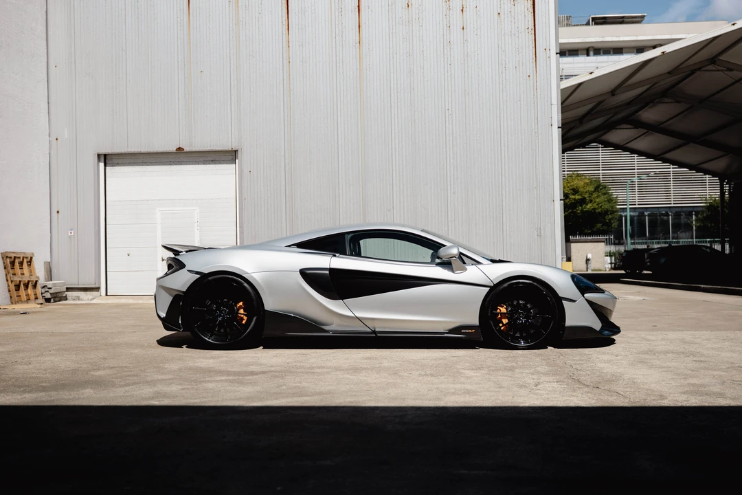 2019 McLaren 600LT - Image 4 of 31