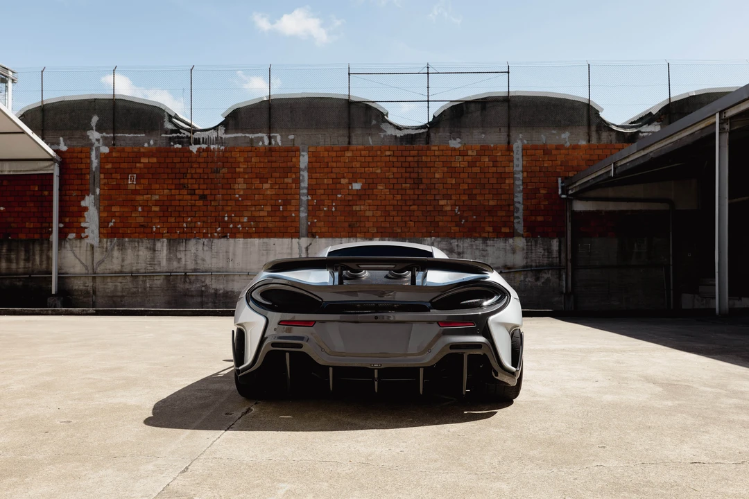 2019 McLaren 600LT - Image 14 of 31
