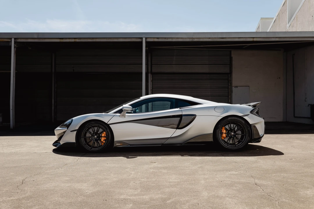 2019 McLaren 600LT - Image 8 of 31